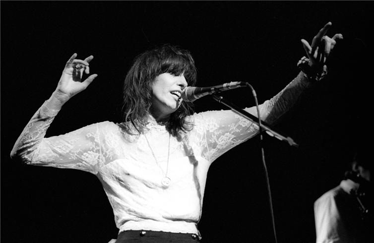 Chrissie-Hynde-of-The-Pretenders-Irving-Plaza-New-York-City-1994--Ebet-Roberts.jpg