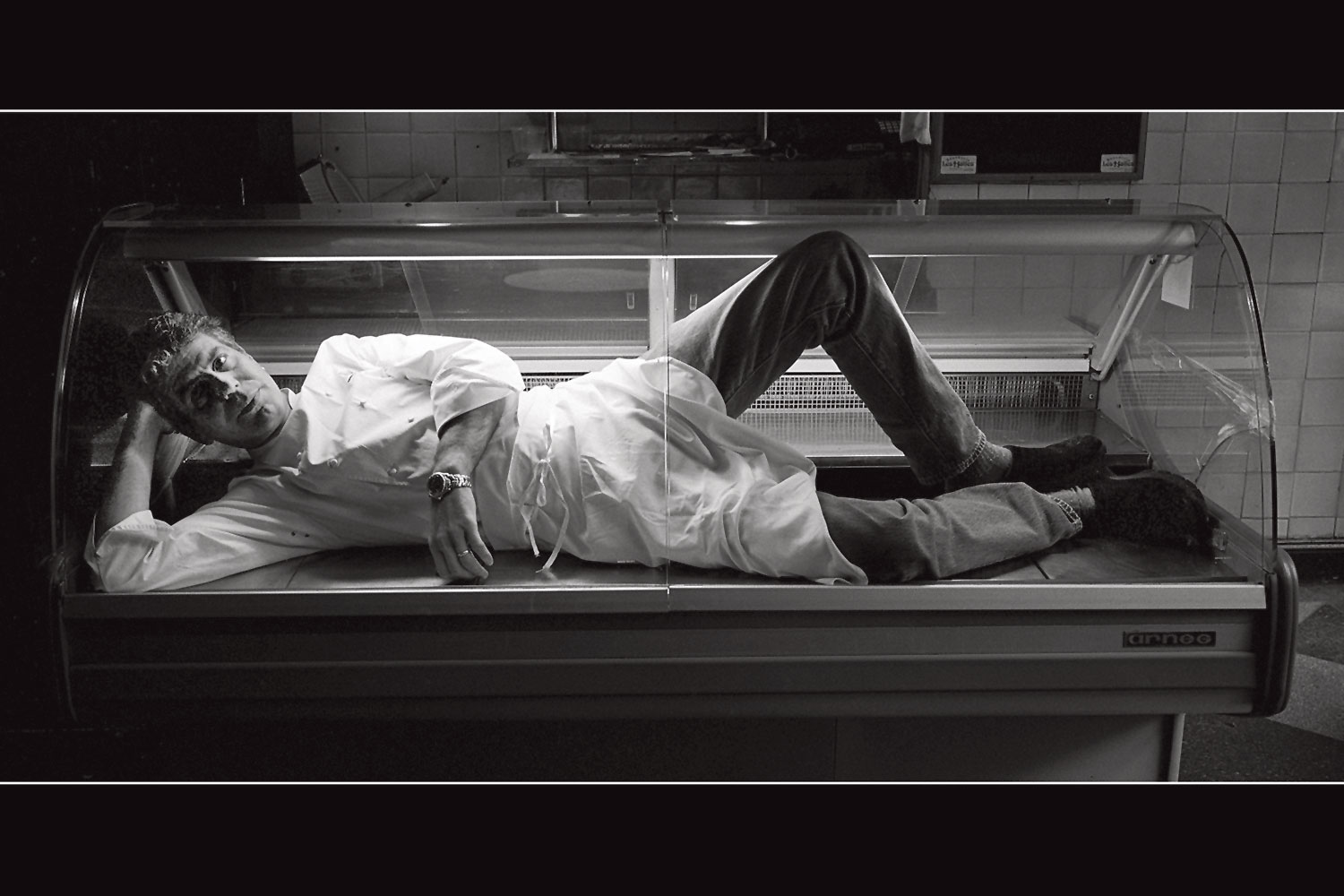 Bourdain-en-la-Brasserie-Les-Halles-en-2014-foto-Robert-Discalfani.jpg